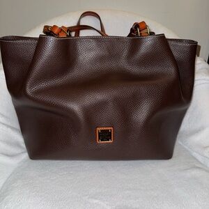 Dooney & Bourke Large Barlow Bag